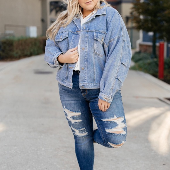 Every Season Oversized Denim Jacket - Picture 3 of 14